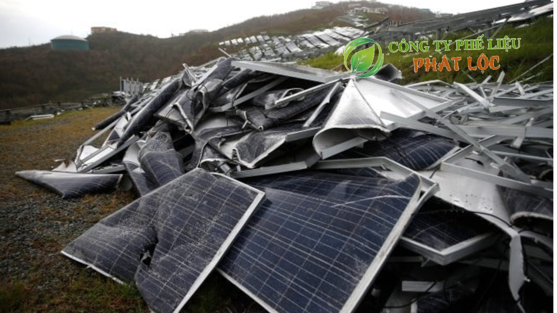 tấm pin mặt trời hỏng