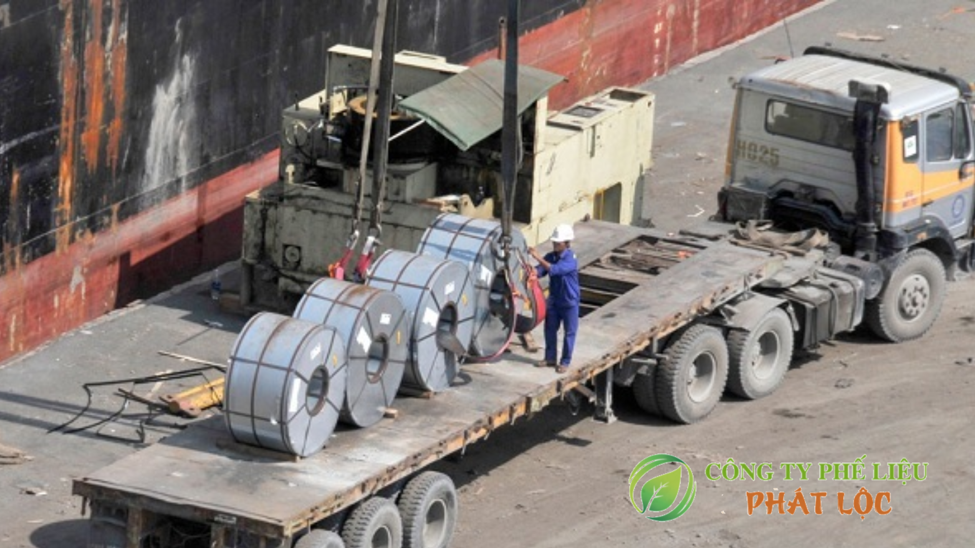 container vận chuyển thép