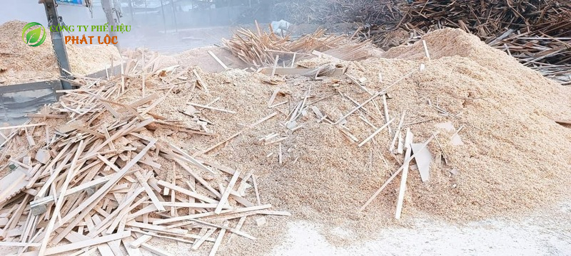 Quy trình thu mua phế liệu được triển khai nhanh chóng, gọn gàng
