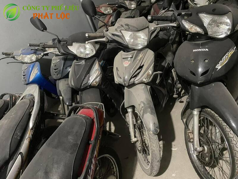 Sau thời gian dài sử dụng xe máy hỏng hóc, hoặc có nhu cầu lên đời xe mới