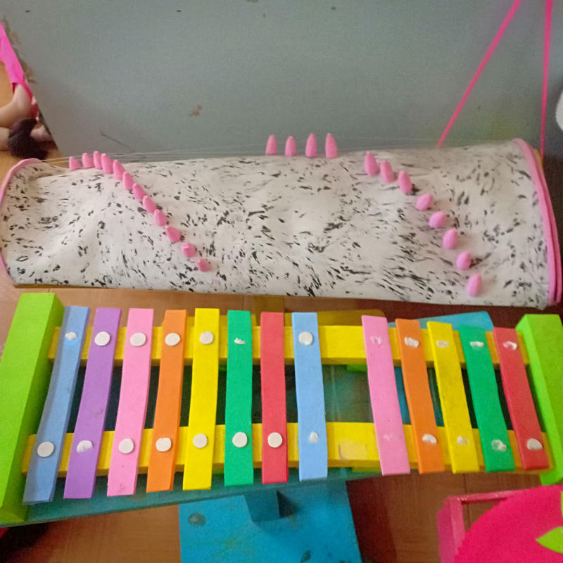 Chế tạo chũm chọe, phách từ nắp chai kim loại