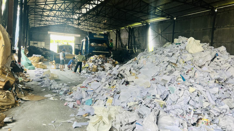 Những lưu ý an toàn khi làm đồ chơi âm nhạc từ vật liệu tái chế