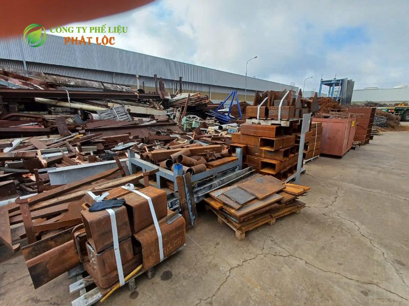 Quy trình làm việc chuyên nghiệp tại Phế Liệu Phát Lộc